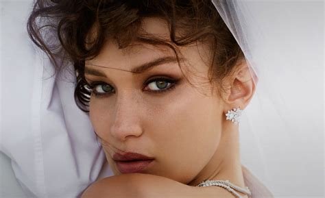 Estetikli Ünlülerin Sırları Nelerdir?