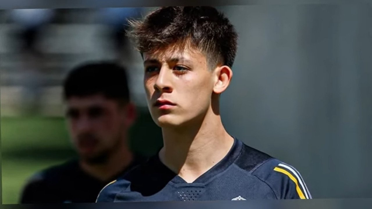 arda-gulerin-sevgilisi-kac-yasinda