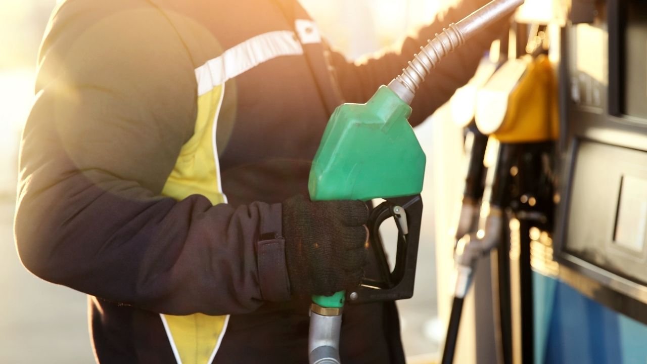 Akaryakıt Zam Neden Yapılıyor?