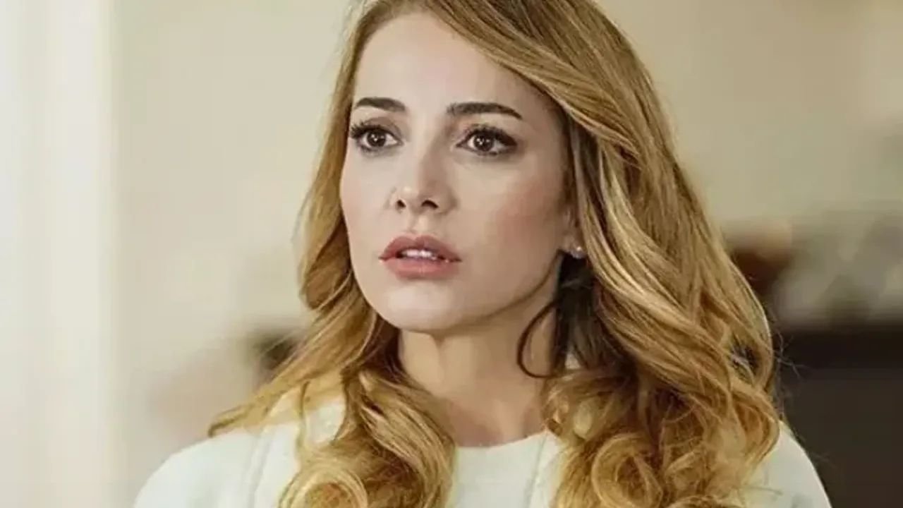 Dolunay Soysert Kimdir? Ünlü Oyuncu Hakkındaki İddialar Gündemde 2 Dolunay Soysert Kimdir Ve Nereli?