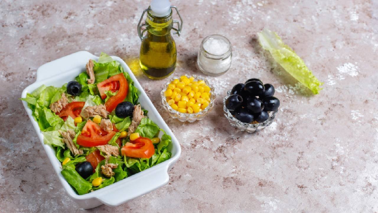 Tok Tutan 10 Farklı Diyet Salata Tarifleri 20 diyet-salata-tarifleri