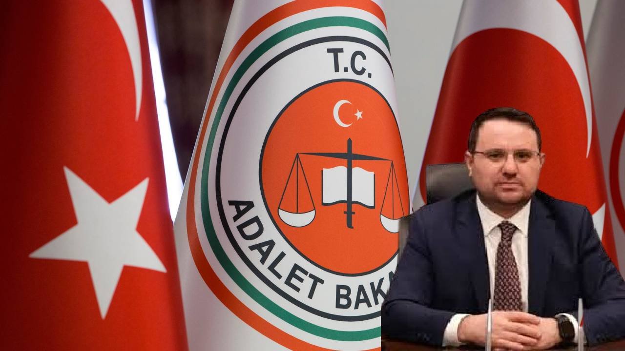 akin-gurlek-kim
