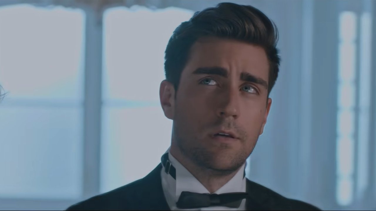 Fazilet Hanım ve Kızları Dizisi Oyuncuları Kimdir? Fazilet Hanım ve Kızları Dizisi Ne Anlatıyor? 20 fazilet-hanim-ve-kizlari-dizisi-oyunculari (3)