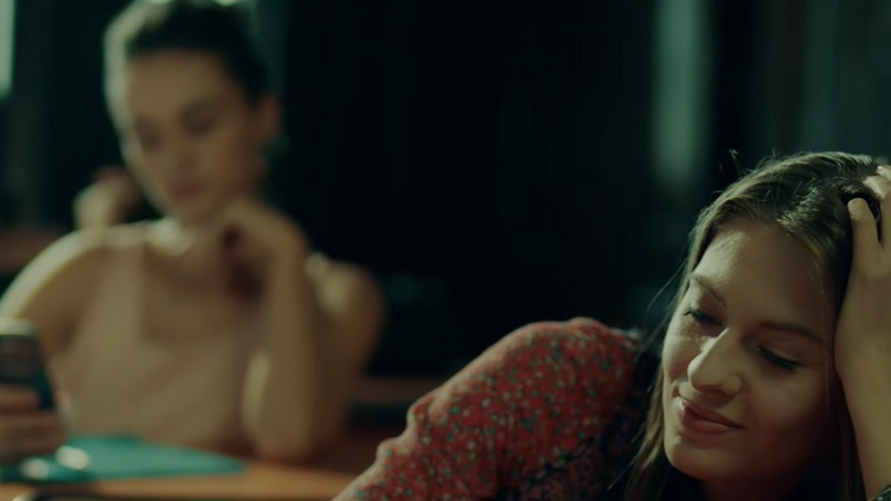 Biz Size Döneriz Filmi Oyuncuları Kimdir? Gerçek Hikaye mi? 32 biz-size-doneriz-filmi-oyunculari (10)